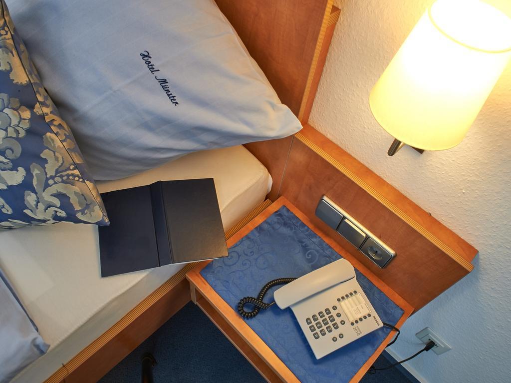 Hotel Muenster Емелсхаузен Стая снимка